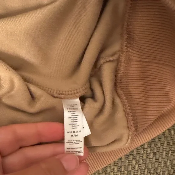 Anine Bing Sport Beige Crewneck Sweater - Picture 5 of 5